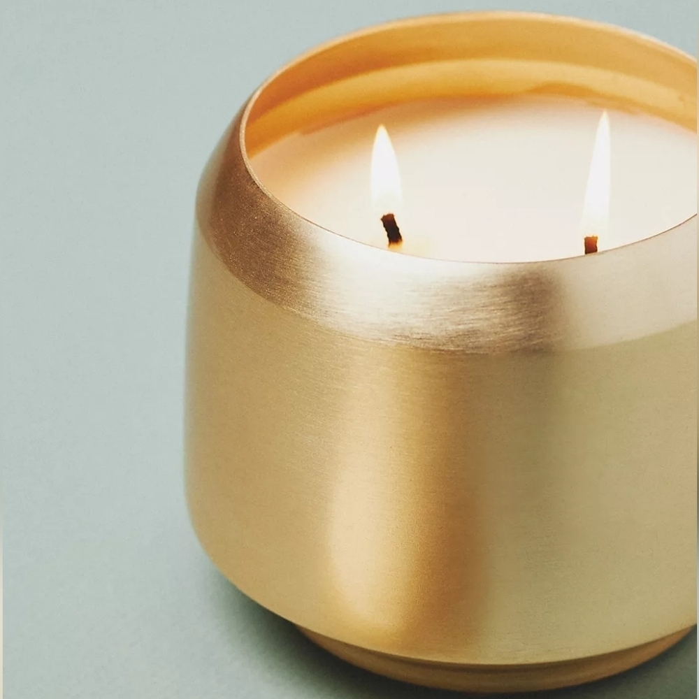 Anthropologie The Gather Candle in Ambered Topaz, 20 oz. NEW.